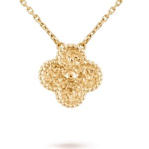 Van Cleef and Arpels Vintage Alhambra 18k yellow gold